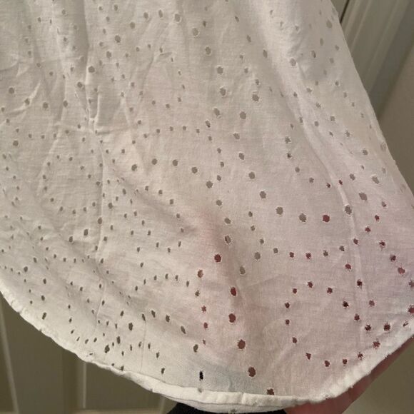 3.1 Phillip Lim Women's White Sleeveless Crew Neck Tank Top with Holes Size XS - Picture 3 of 5